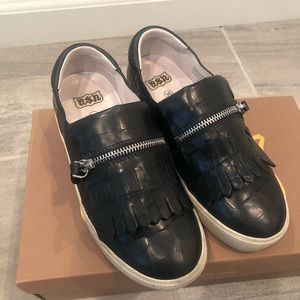 Ash leather black loafer
